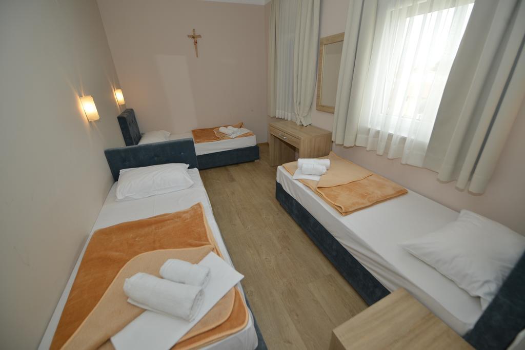 Hotel Rosabel Medjugorje Phòng bức ảnh